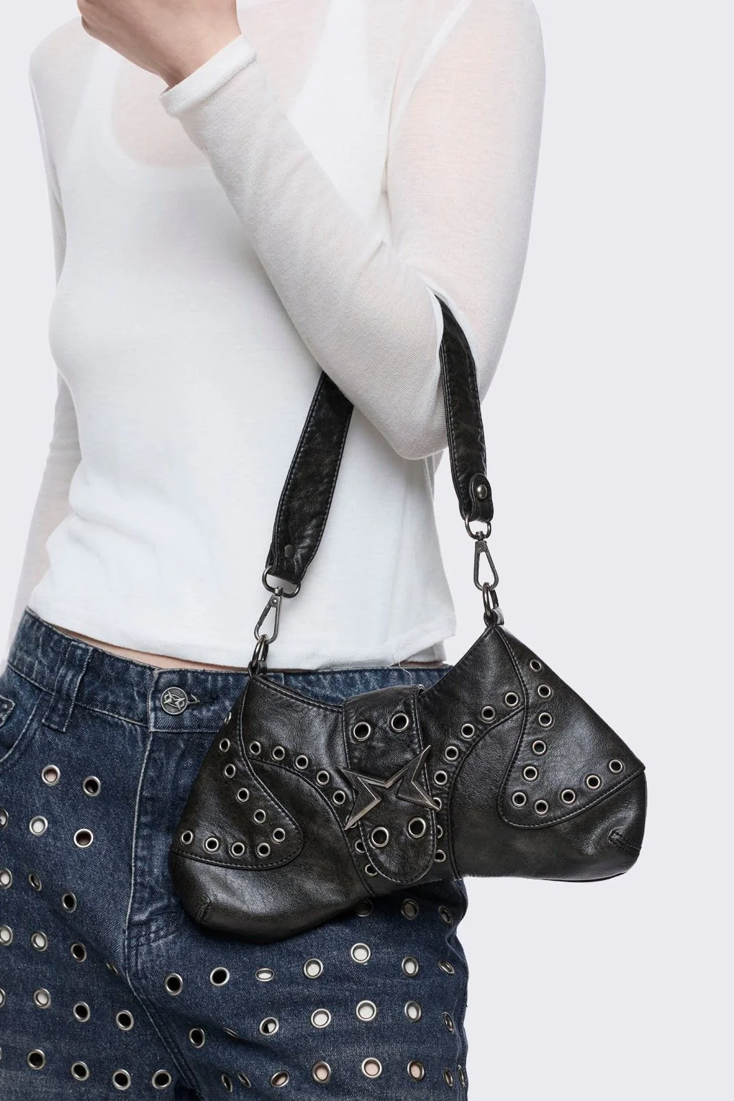 Charli Faux Leather Baguette Bag - Image 5