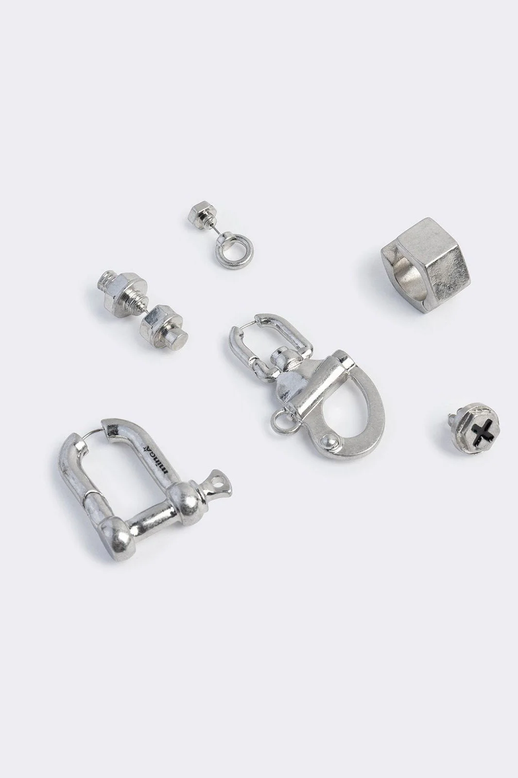 Screwed Earring Set - Image 4
