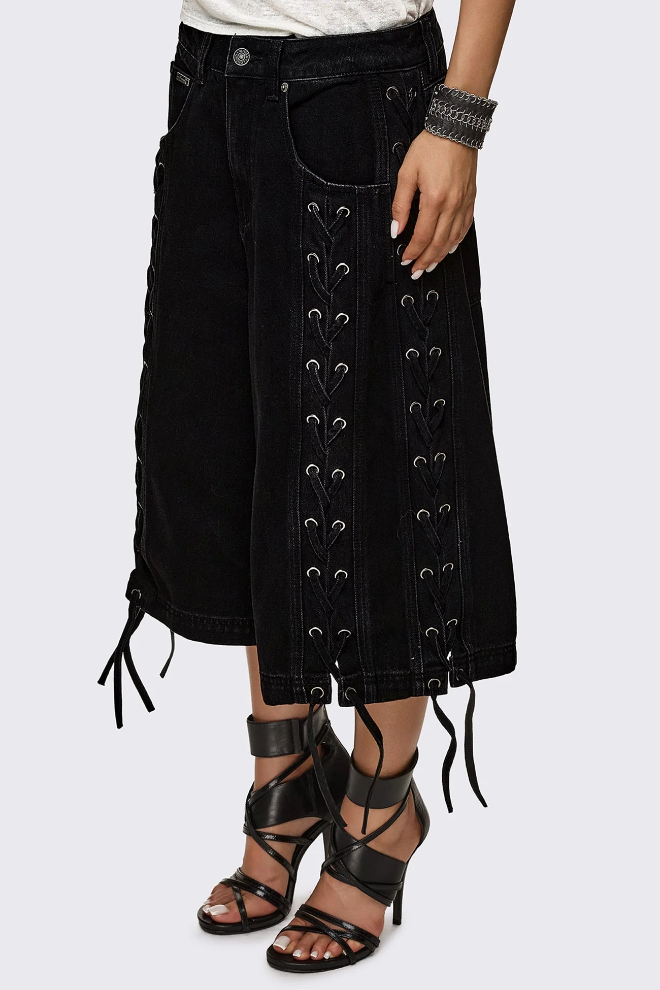 Tension Lace-Up Jorts - Image 3